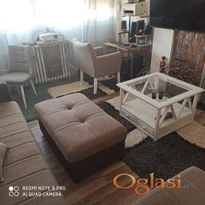 PRODAJA - Trosoban stan na Bulevaru Oslobođenja